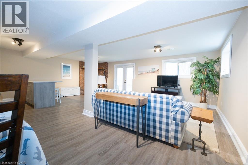 












LOWER-442 WOODS Lane

,
Cambridge,




Ontario
N3H5J4

