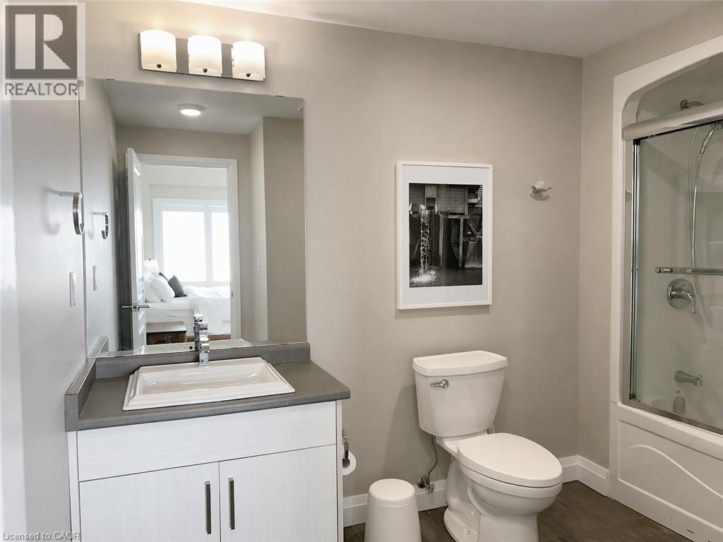 












12 ERIE Boulevard Unit# 207

,
Long Point,




Ontario
N0E1M0

