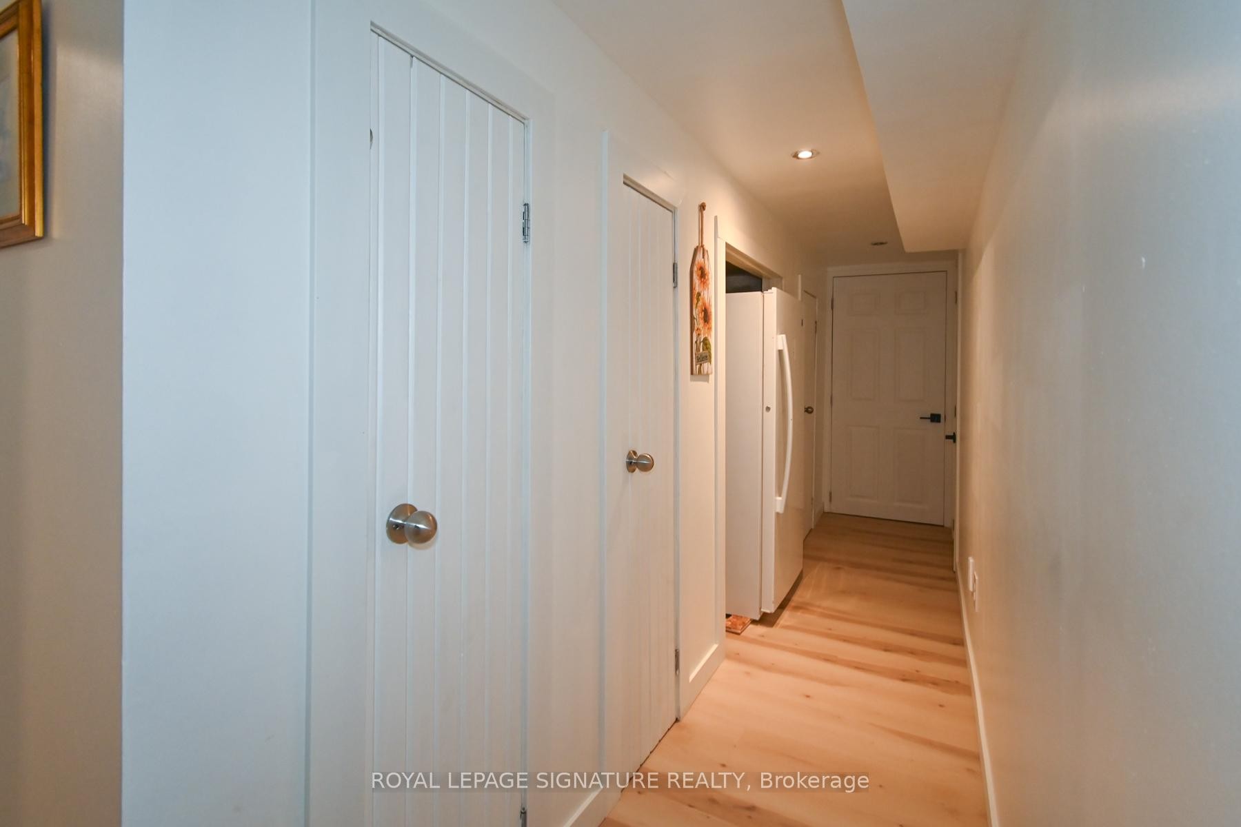 









522


Rosmere

Street,
Oshawa,




ON
L1J 5H6

