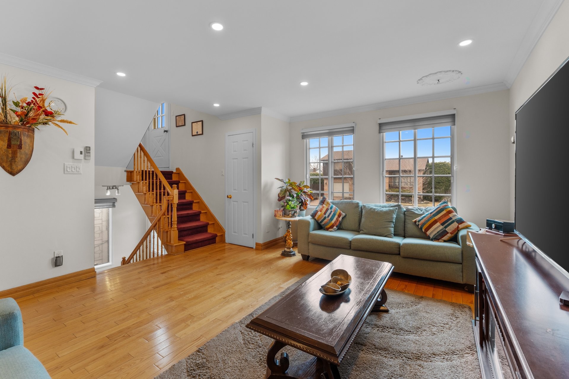 









225


Rue de Montreux

,
Laval (Vimont),




QC
H7K2W1

