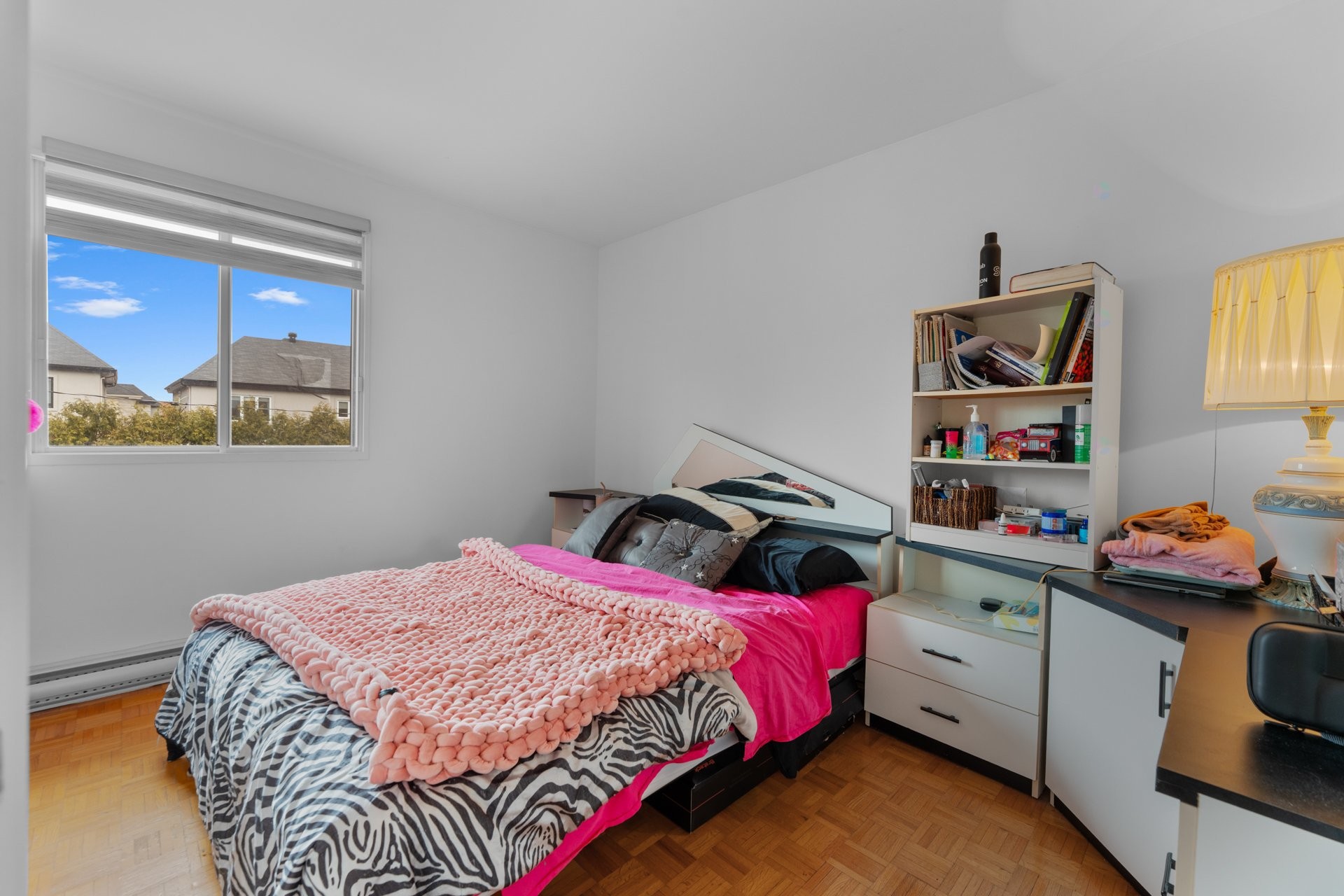 









225


Rue de Montreux

,
Laval (Vimont),




QC
H7K2W1

