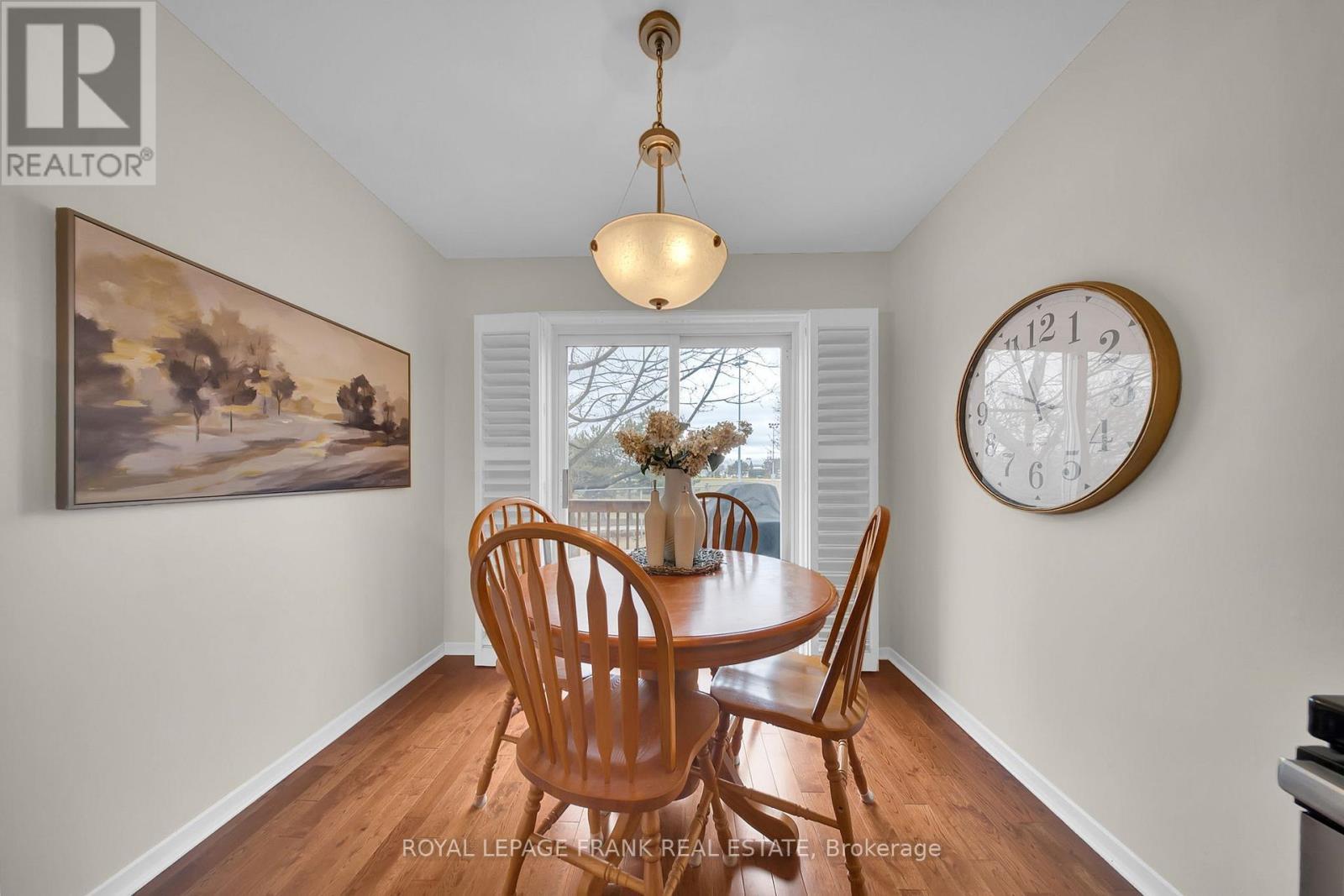 












76 CORNWALL DRIVE

,
Ajax (Central),




Ontario
L1T3E9

