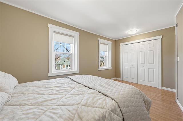 









696


Mulvey

AVE,
Winnipeg,




MB
R3M 1H6

