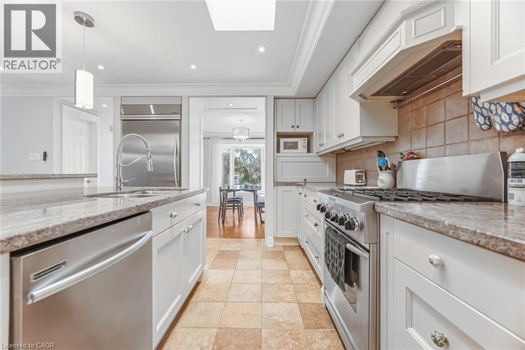 












34 LORRAINE Crescent

,
Brampton,




Ontario
L6S2R7


