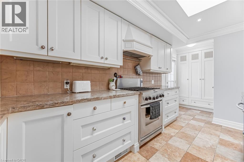 












34 LORRAINE Crescent

,
Brampton,




Ontario
L6S2R7

