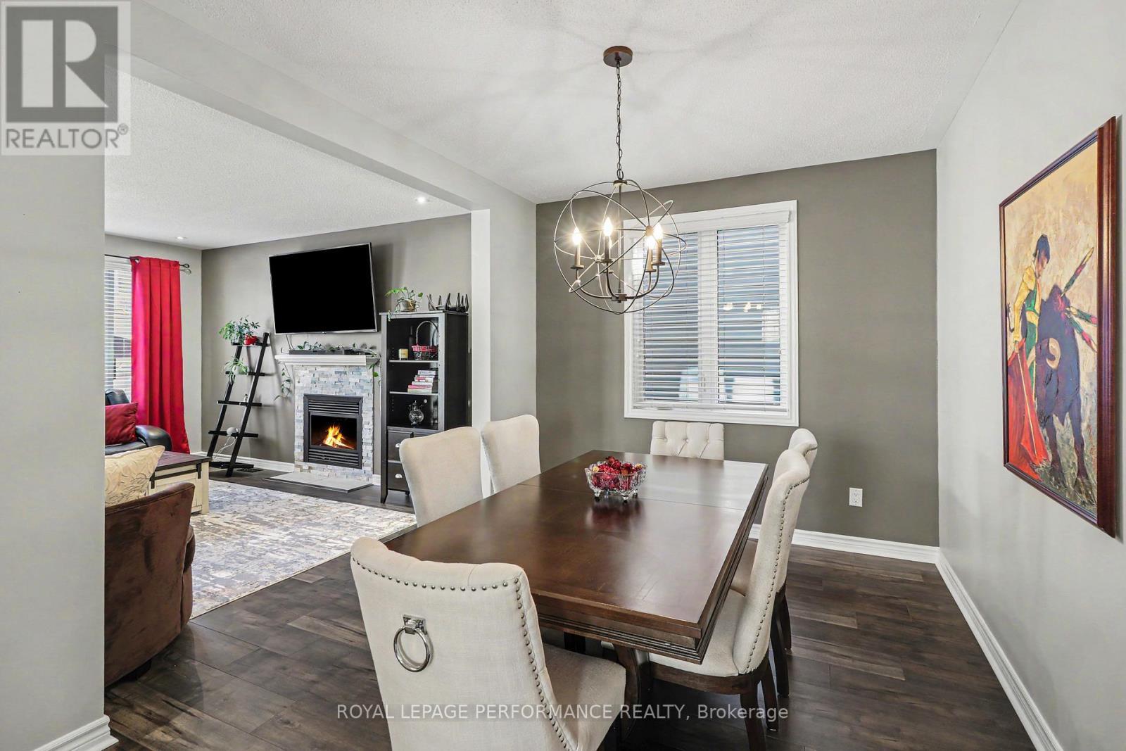 












717 MAGNOLIA STREET

,
Ottawa,




Ontario
K4A0Z2

