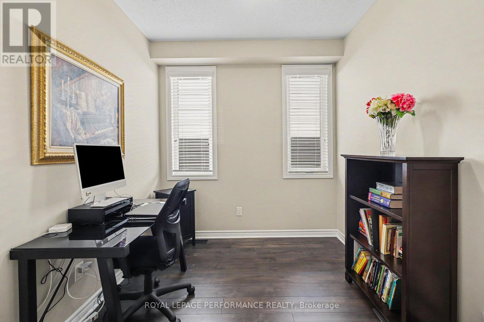 












717 MAGNOLIA STREET

,
Ottawa,




Ontario
K4A0Z2

