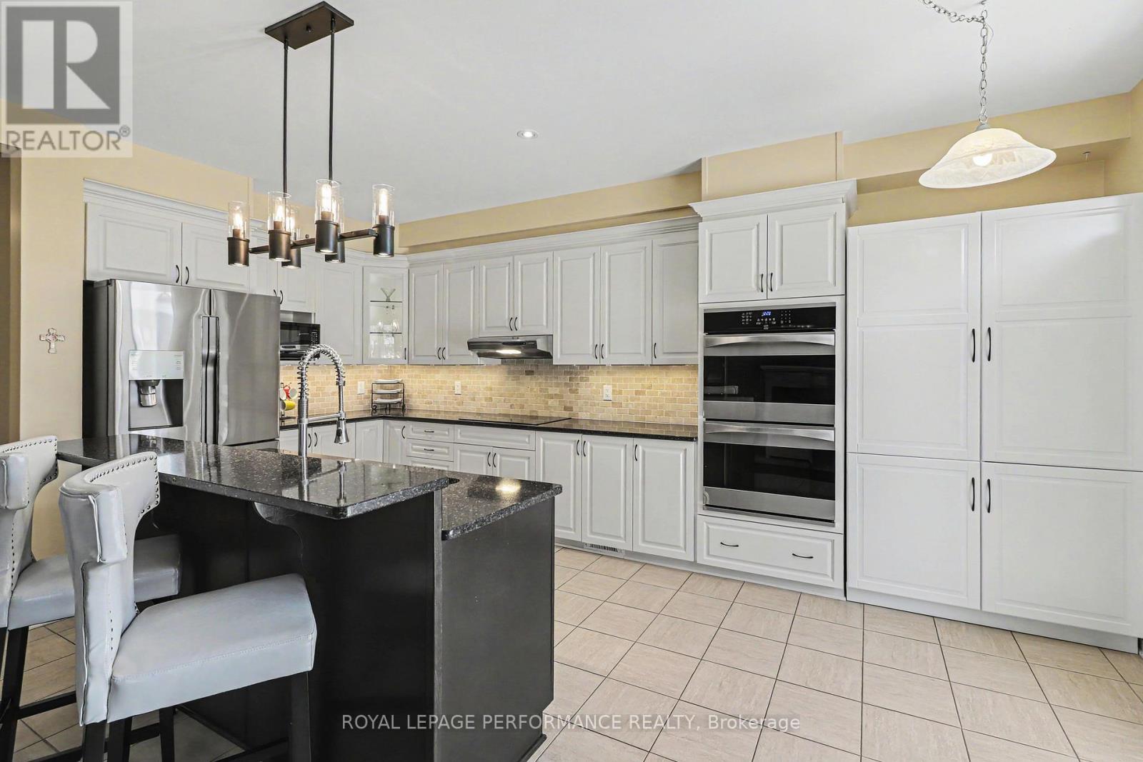 












717 MAGNOLIA STREET

,
Ottawa,




Ontario
K4A0Z2


