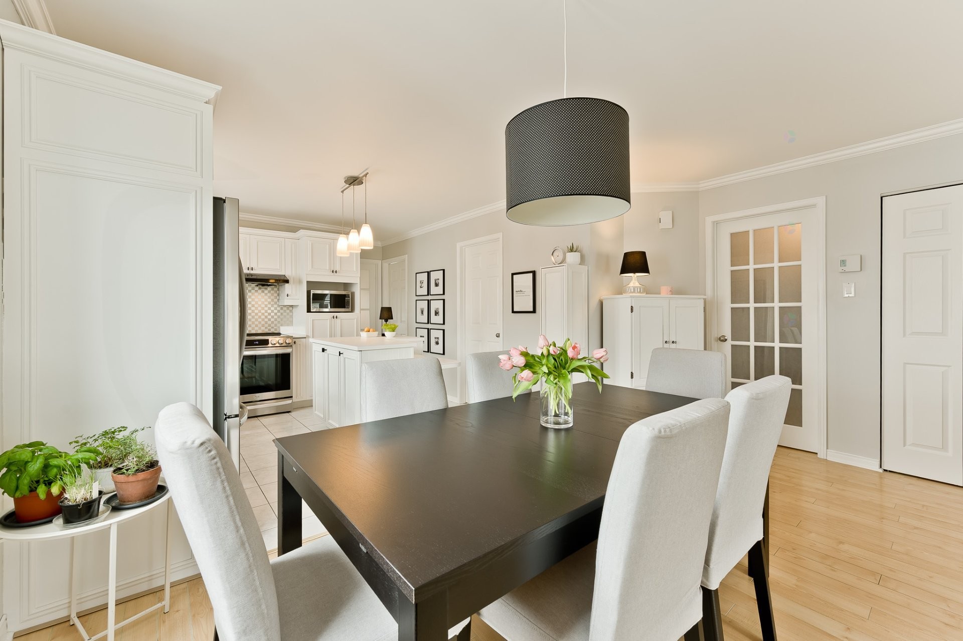 









3447


Rue des Chênes

,
Sherbrooke (Les Nations),




QC
J1L2E7

