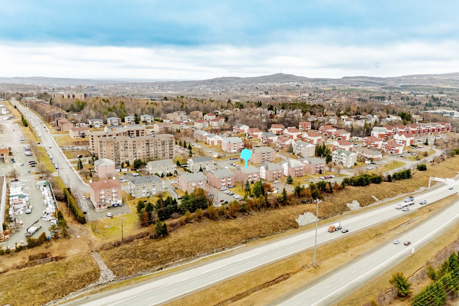 









3447


Rue des Chênes

,
Sherbrooke (Les Nations),




QC
J1L2E7

