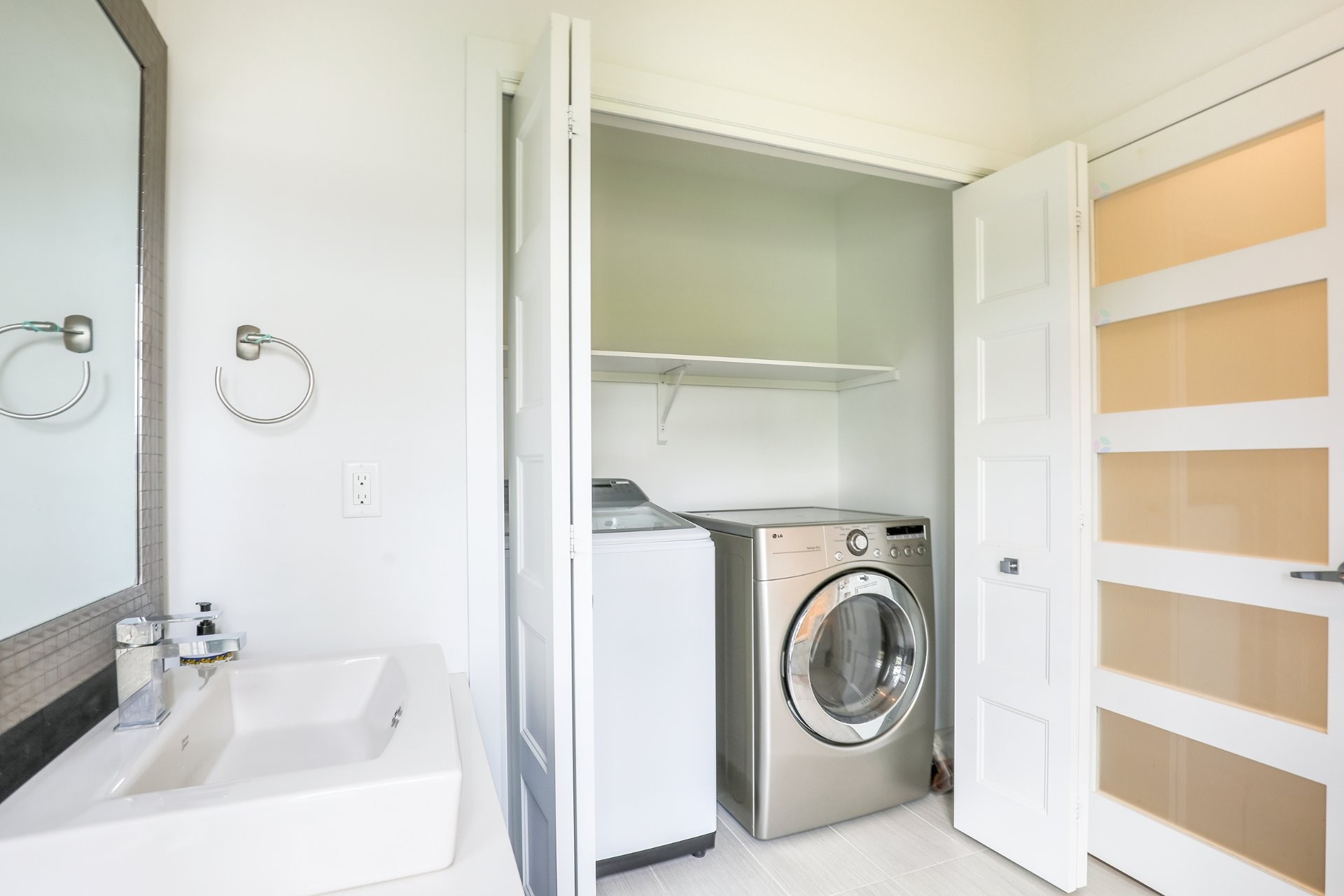 









9270


Rue Récollet

,
Brossard,




QC
J4X1B9

