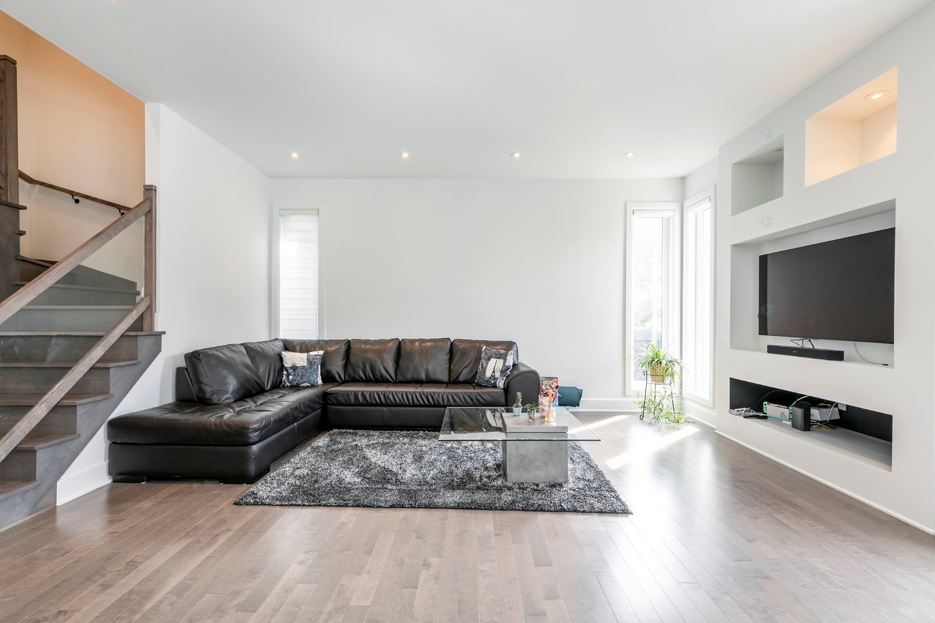 









9270


Rue Récollet

,
Brossard,




QC
J4X1B9

