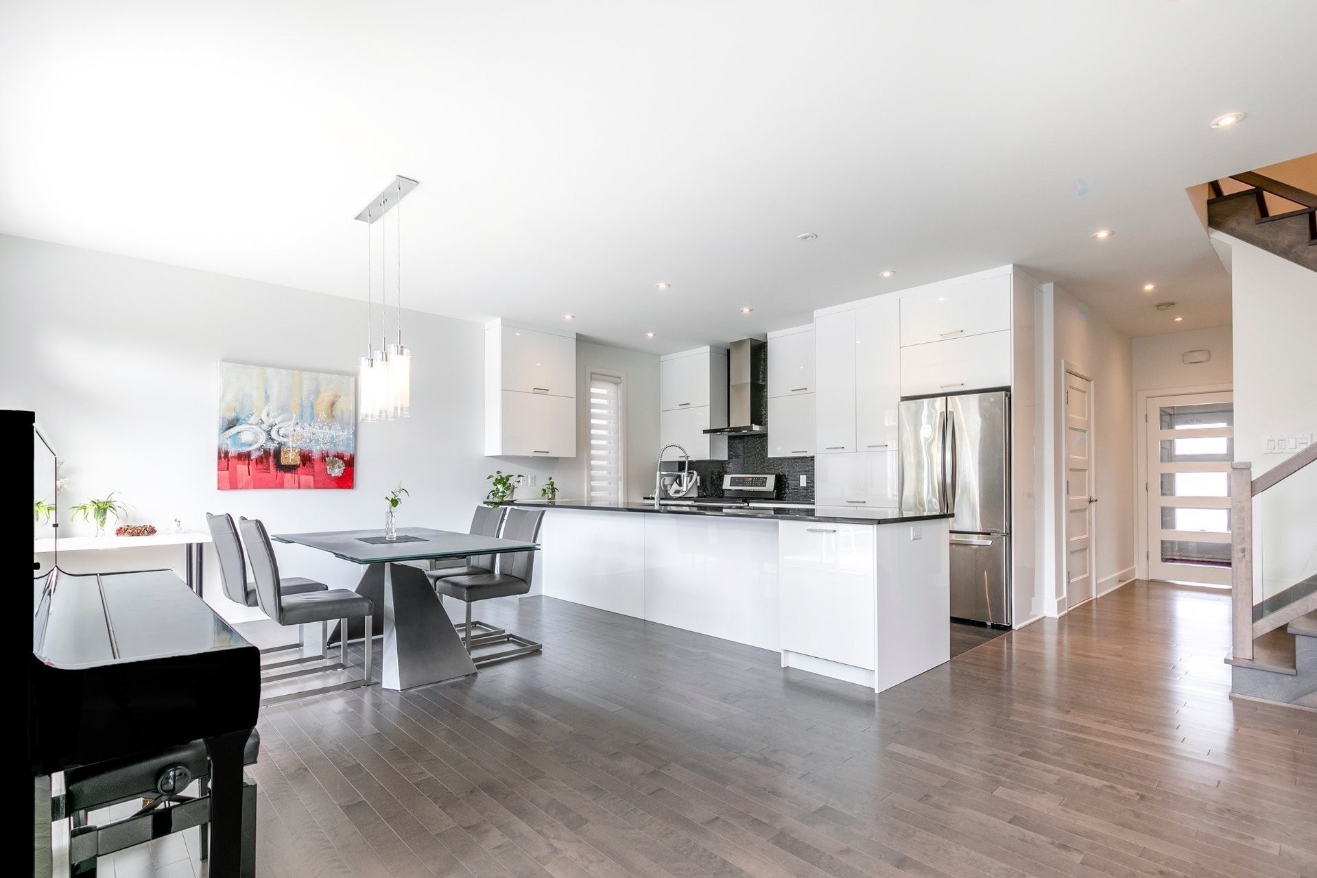 









9270


Rue Récollet

,
Brossard,




QC
J4X1B9

