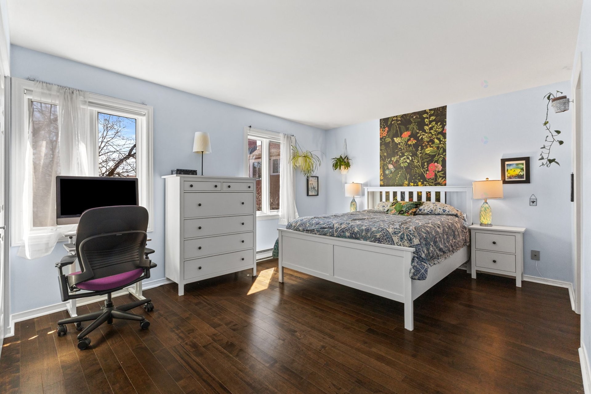 









14


Rue de l'Épervier

, 3,
Gatineau (Hull),




QC
J9A2A3

