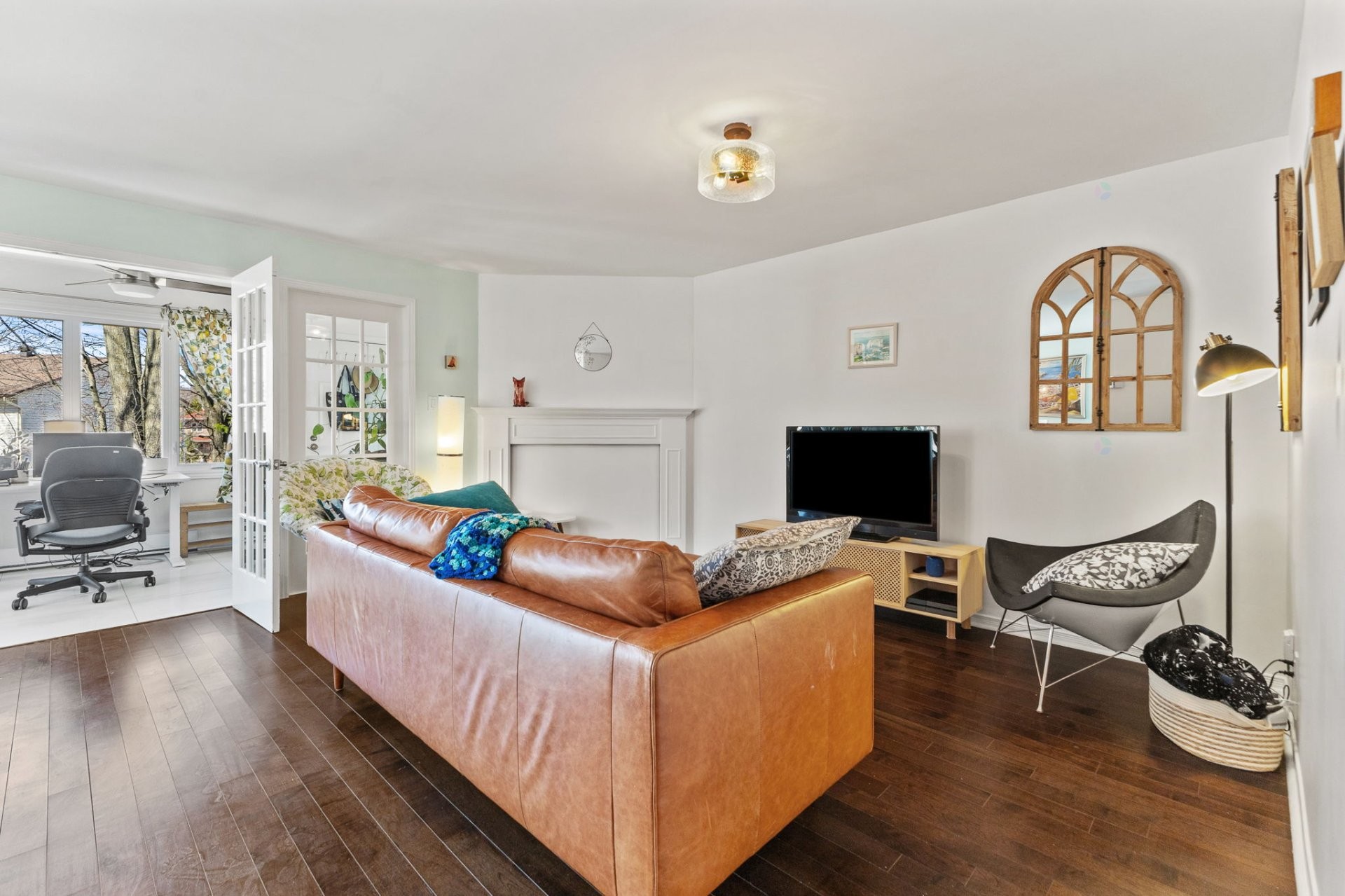 









14


Rue de l'Épervier

, 3,
Gatineau (Hull),




QC
J9A2A3

