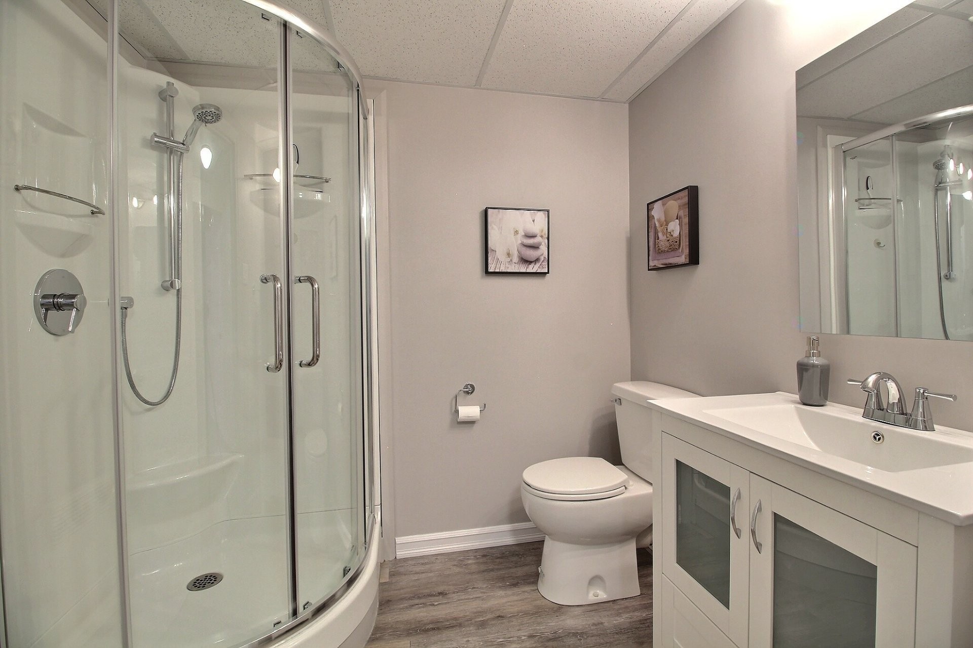 









43


Rue des Cèdres

,
Magog,




QC
J1X6E9

