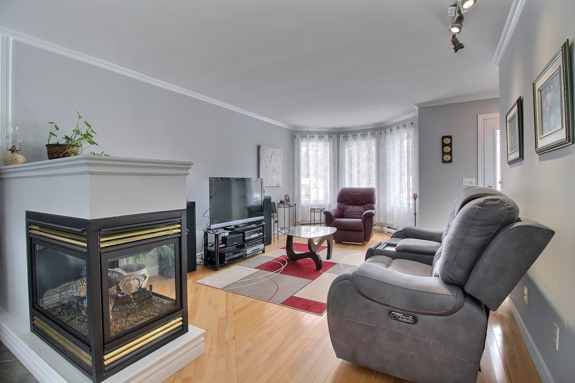 









43


Rue des Cèdres

,
Magog,




QC
J1X6E9

