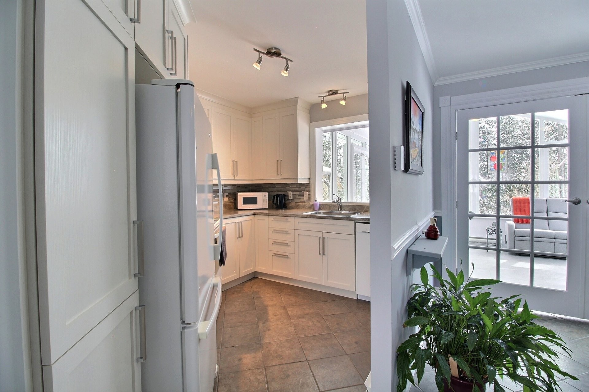 









43


Rue des Cèdres

,
Magog,




QC
J1X6E9


