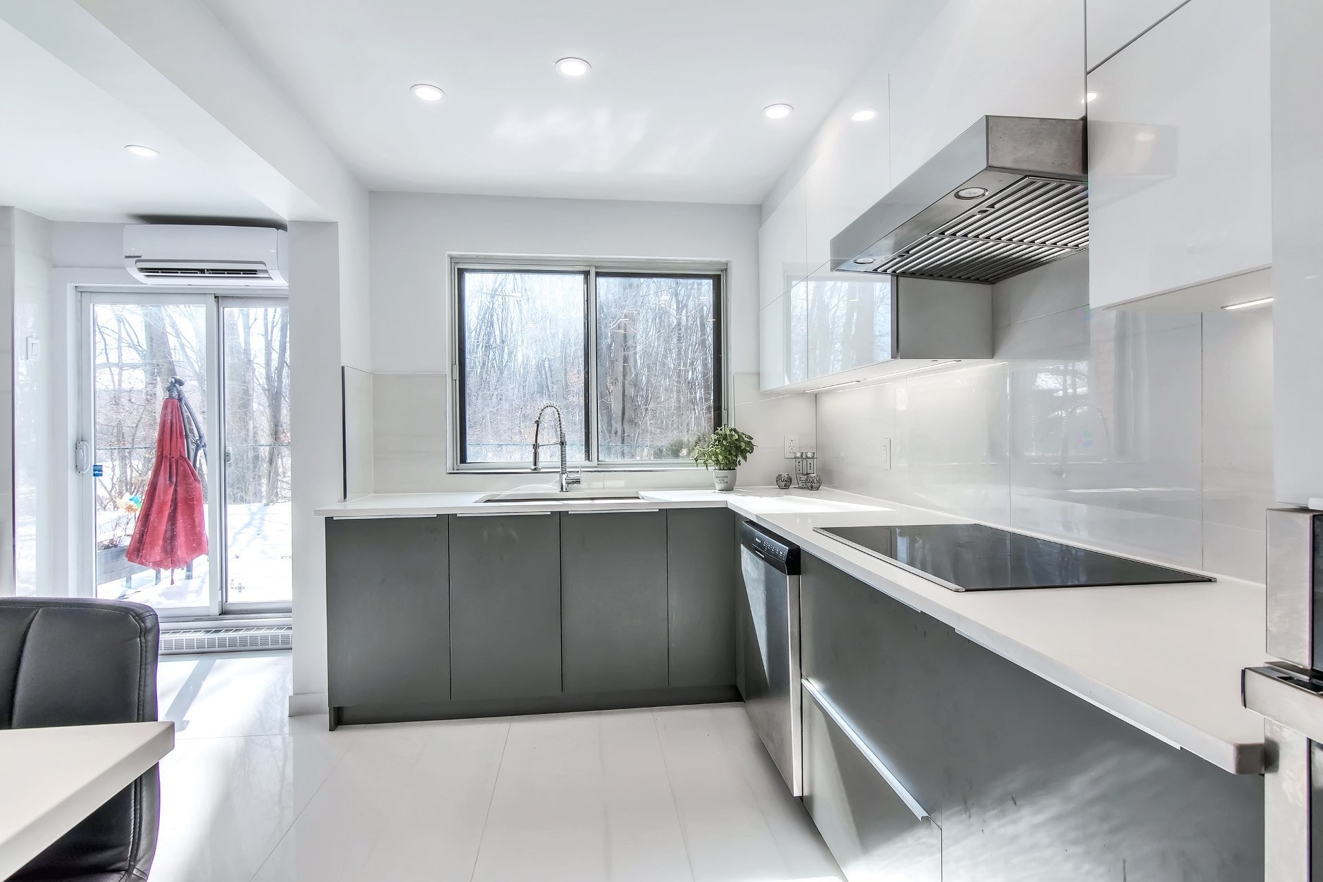 









6794


Ch. Louis-Pasteur

,
Côte-Saint-Luc,




QC
H4W2X2

