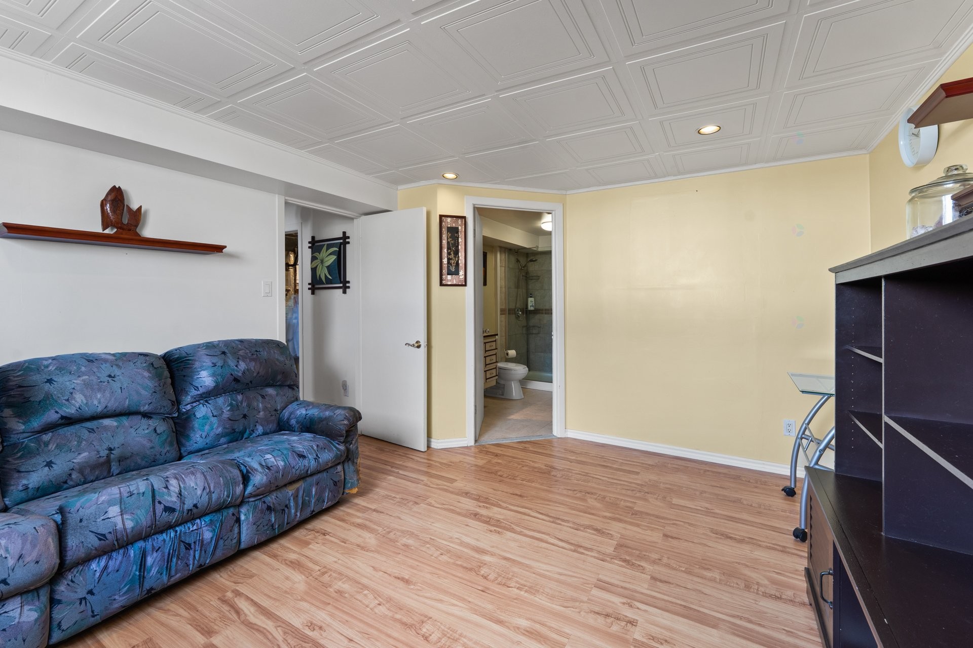 









698


Rue Frida

,
Laval (Fabreville),




QC
H7P3K1

