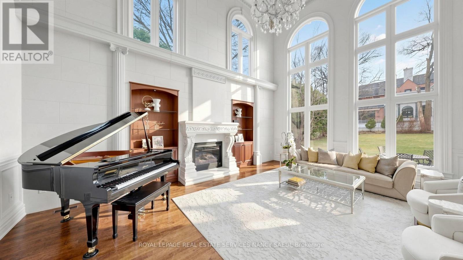 












17 TRUMAN ROAD

,
Toronto,




Ontario
M2L2L4

