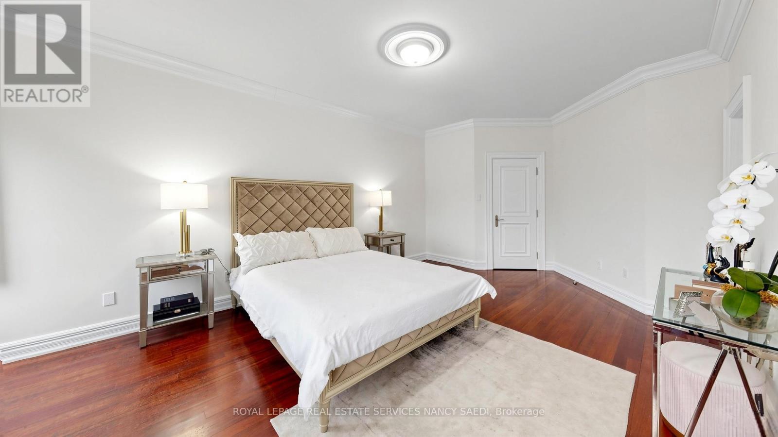 












17 TRUMAN ROAD

,
Toronto,




Ontario
M2L2L4

