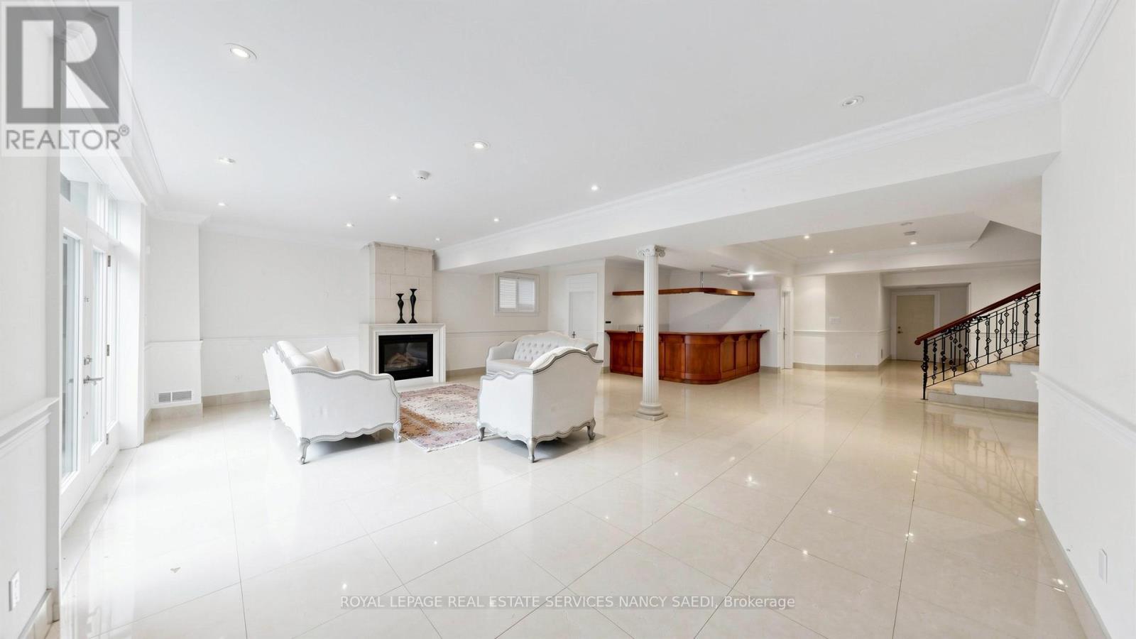 












17 TRUMAN ROAD

,
Toronto,




Ontario
M2L2L4

