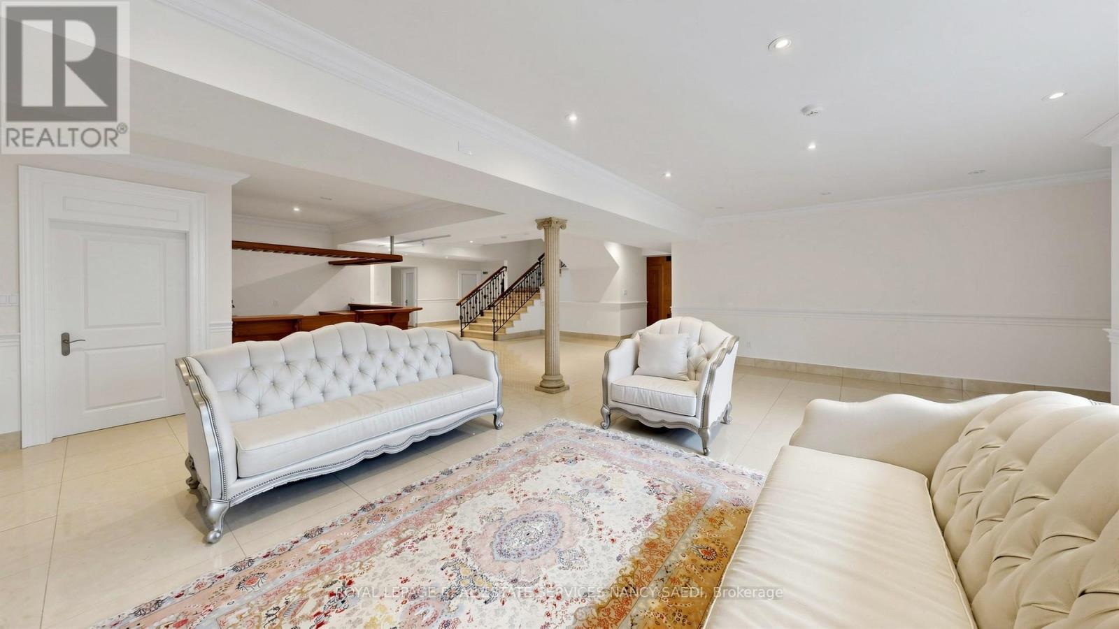 












17 TRUMAN ROAD

,
Toronto,




Ontario
M2L2L4

