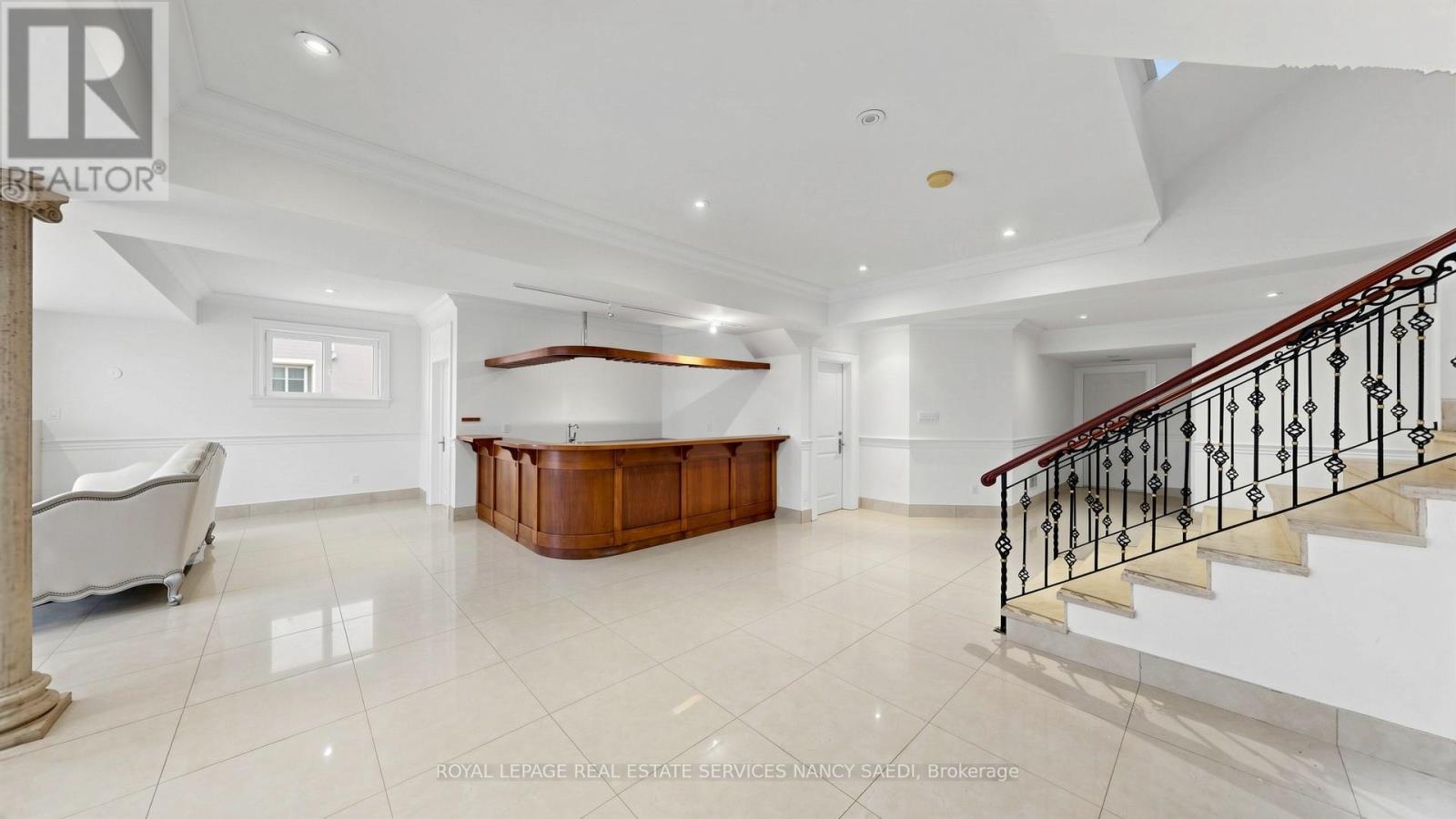












17 TRUMAN ROAD

,
Toronto,




Ontario
M2L2L4

