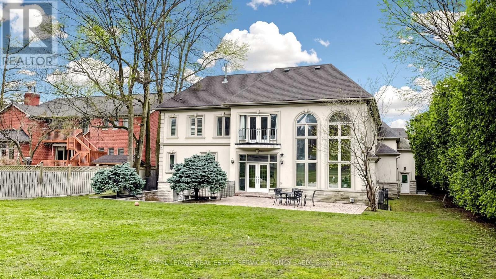 












17 TRUMAN ROAD

,
Toronto,




Ontario
M2L2L4

