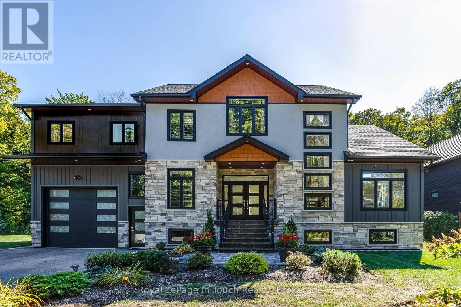 












9 BELCOURT CRESCENT

,
Tiny,




Ontario
L9M0M7

