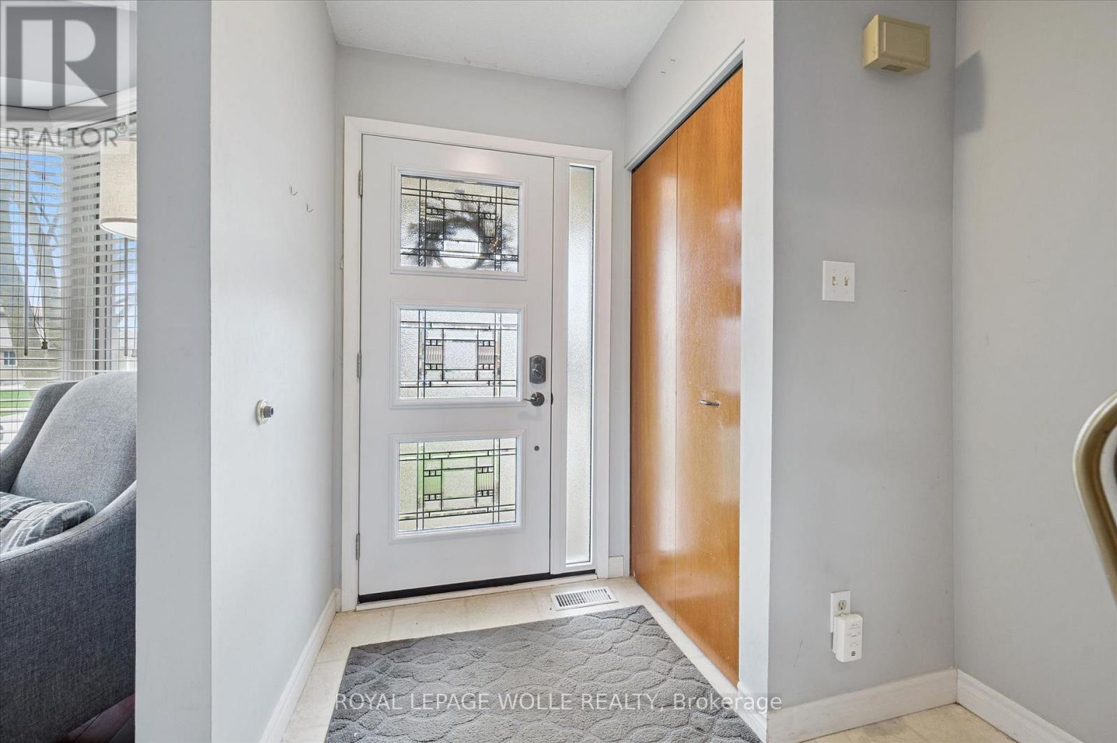 












52 TUERR DRIVE

,
Kitchener,




Ontario
N2E2M1

