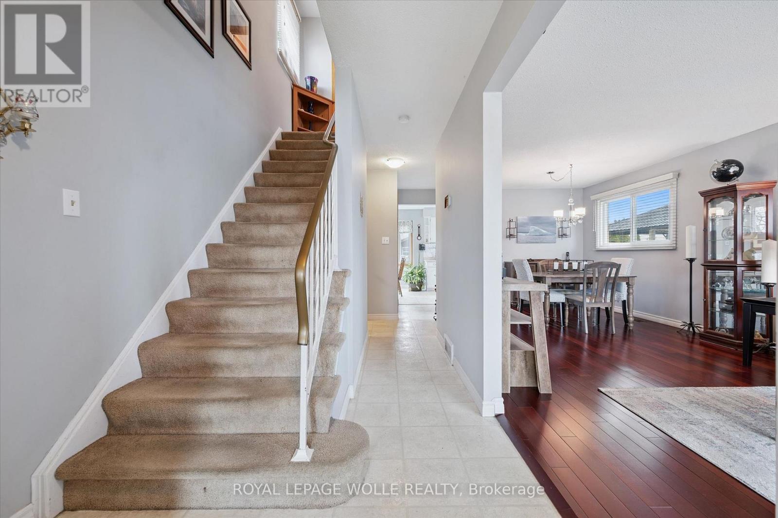 












52 TUERR DRIVE

,
Kitchener,




Ontario
N2E2M1

