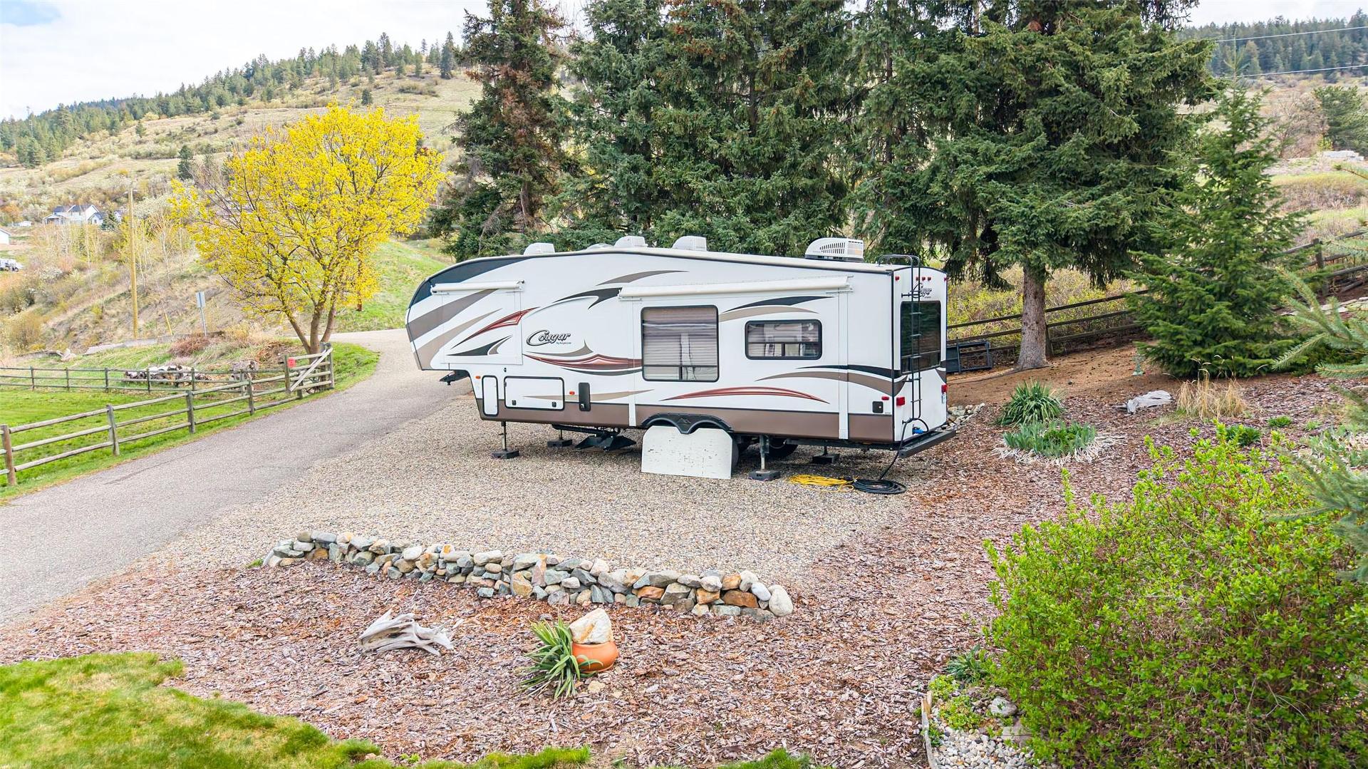 









701


Robin

Road,
Vernon,




BC
V1B 3B3

