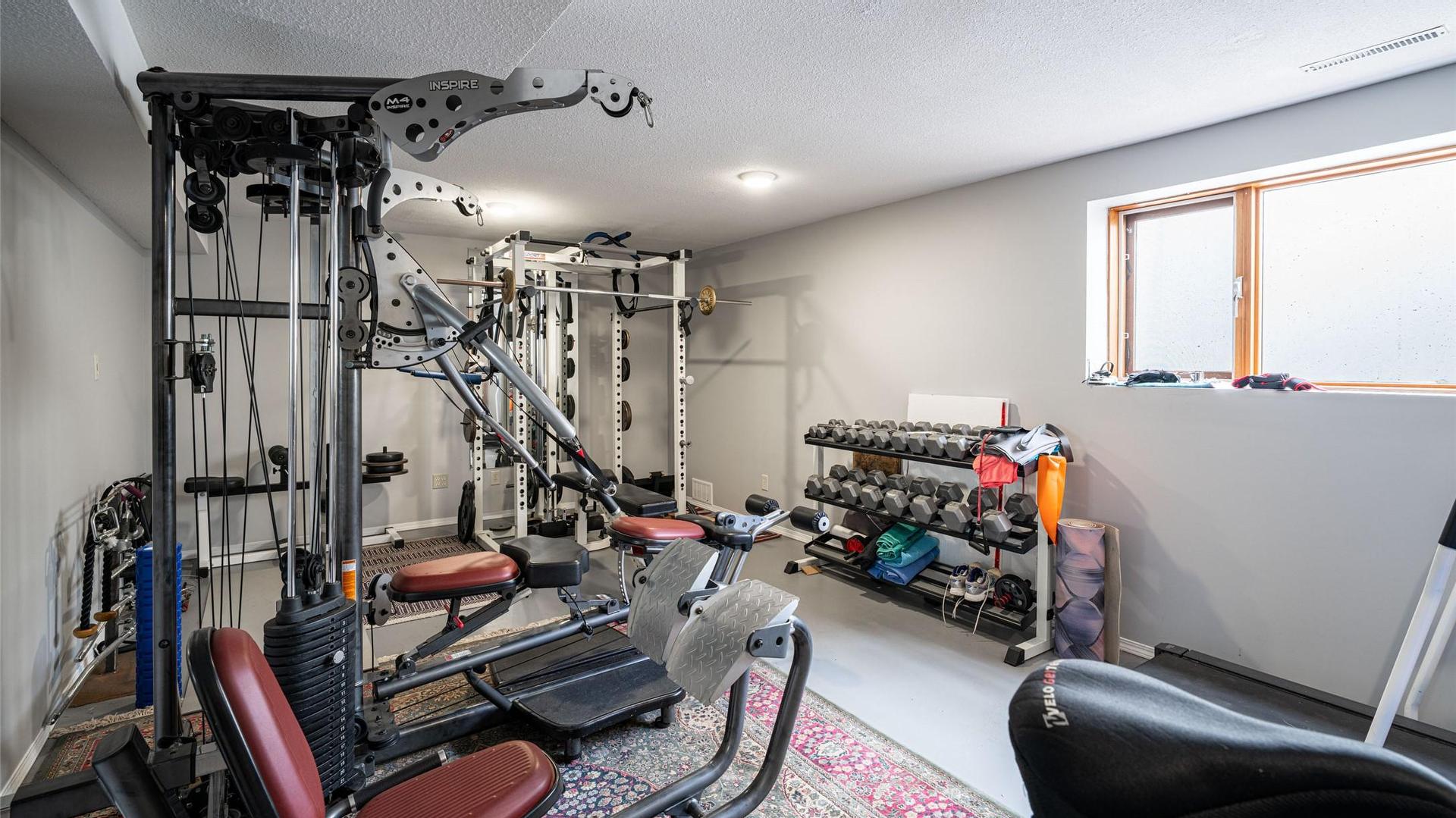 









701


Robin

Road,
Vernon,




BC
V1B 3B3

