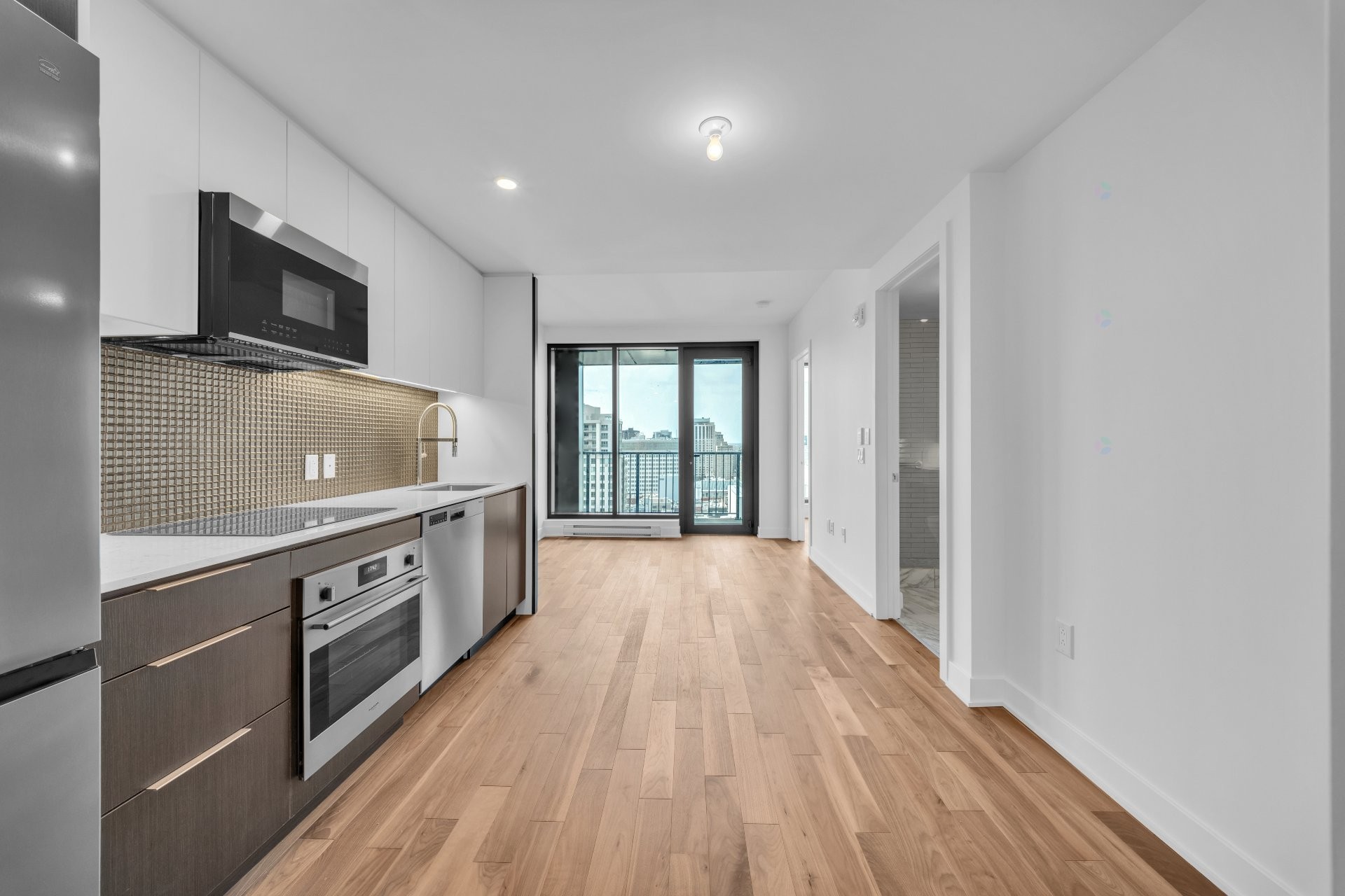 









2060


Rue Peel

, 1906,
Montréal (Ville-Marie),




QC
H3A0J1

