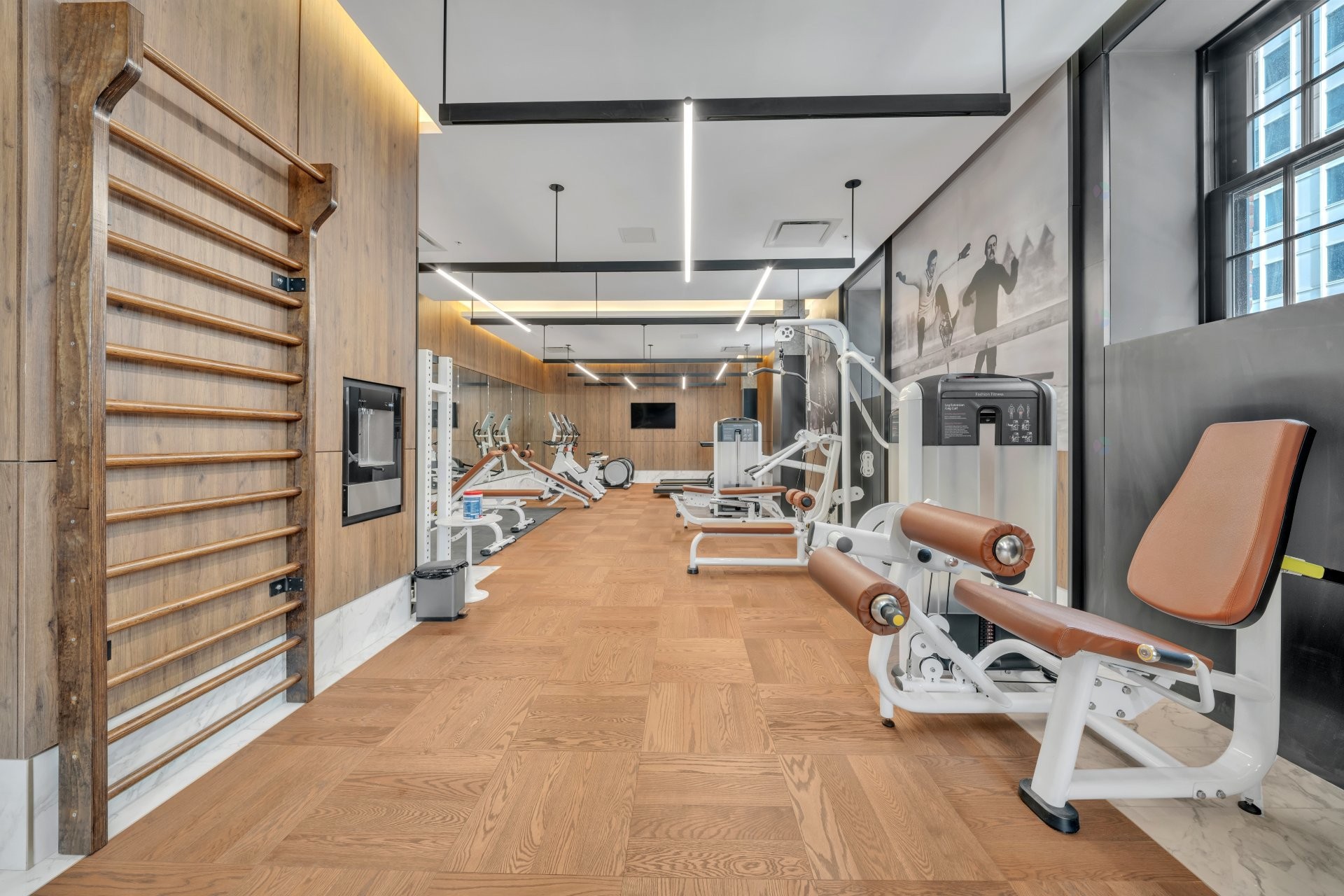 









2060


Rue Peel

, 1906,
Montréal (Ville-Marie),




QC
H3A0J1

