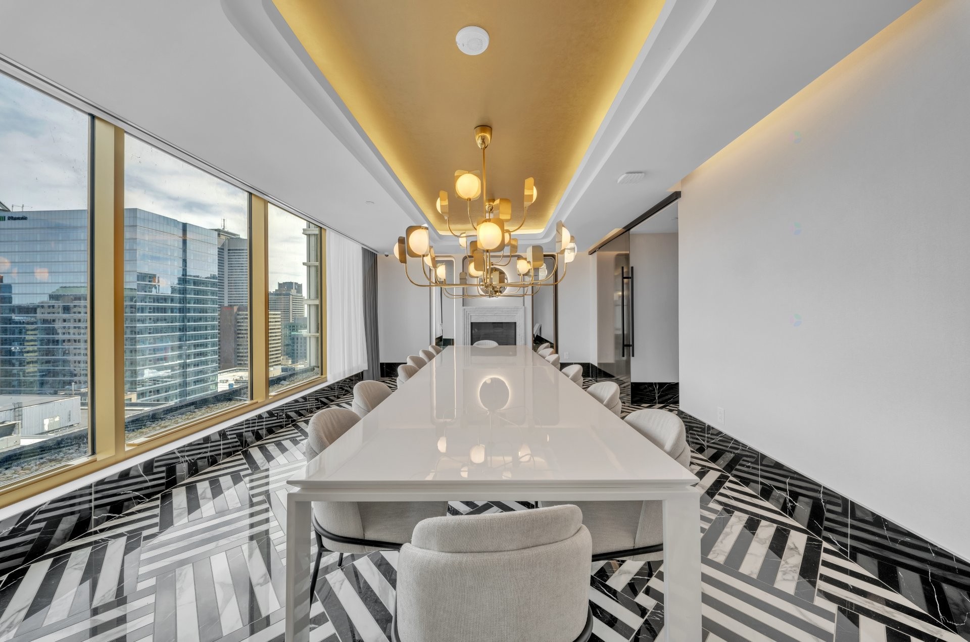 









2060


Rue Peel

, 1906,
Montréal (Ville-Marie),




QC
H3A0J1

