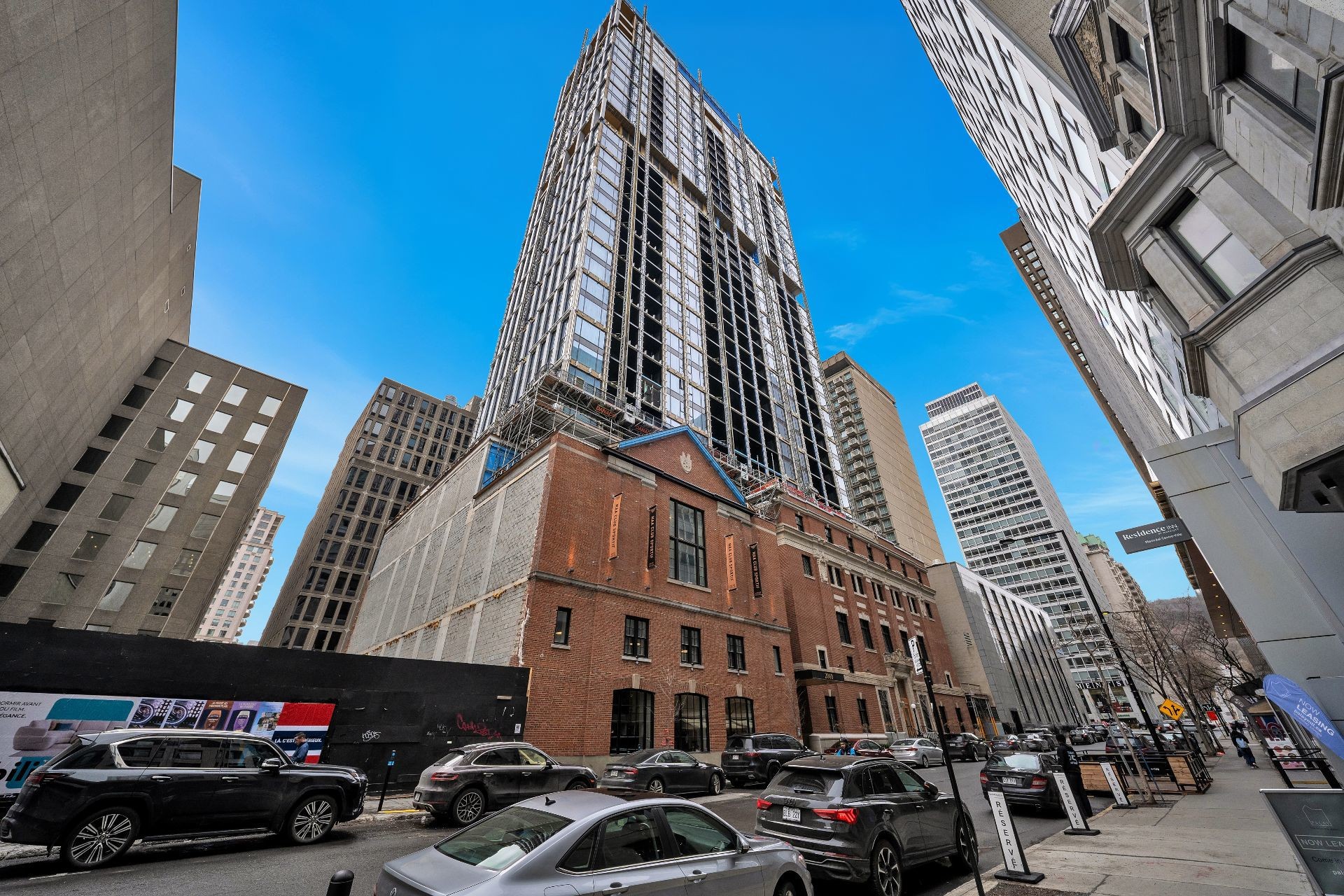 









2060


Rue Peel

, 1906,
Montréal (Ville-Marie),




QC
H3A0J1

