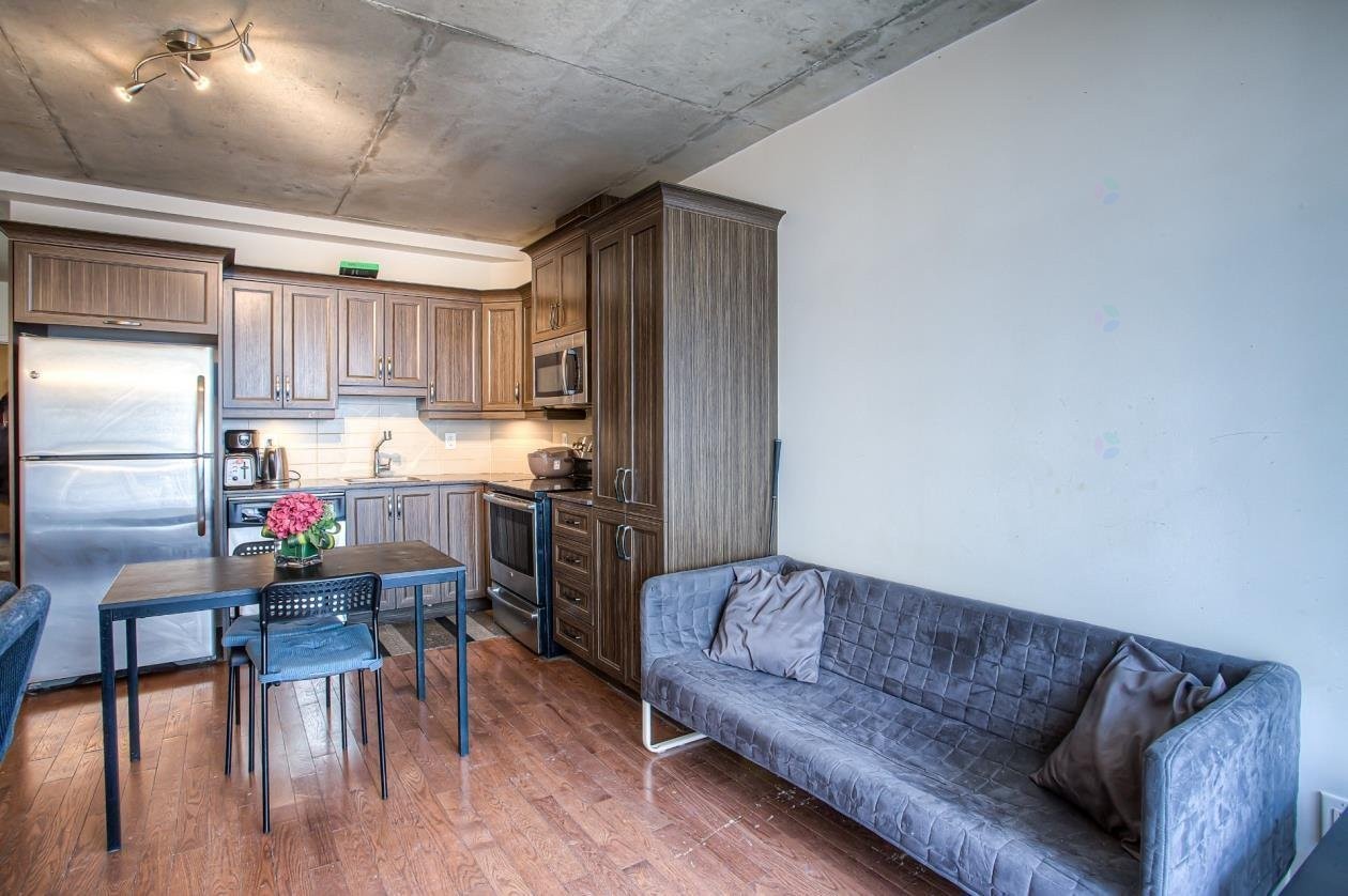 









1235


Rue Bishop

, 901,
Montréal (Ville-Marie),




QC
H3G0A6

