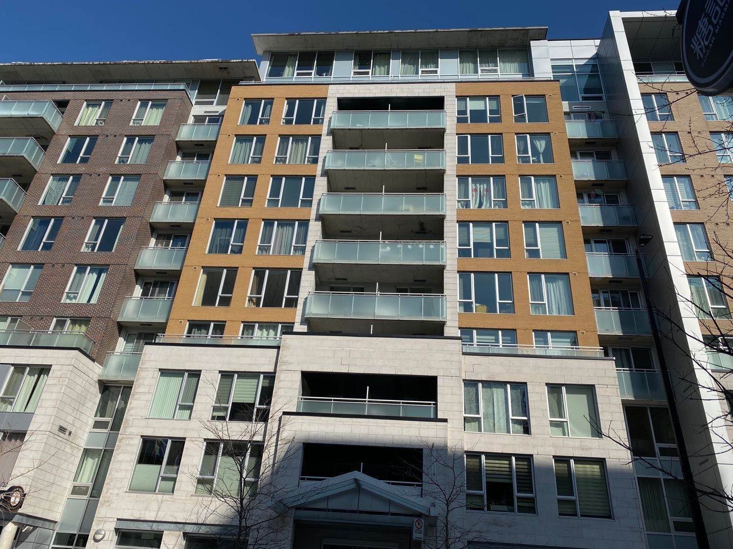 









1235


Rue Bishop

, 901,
Montréal (Ville-Marie),




QC
H3G0A6

