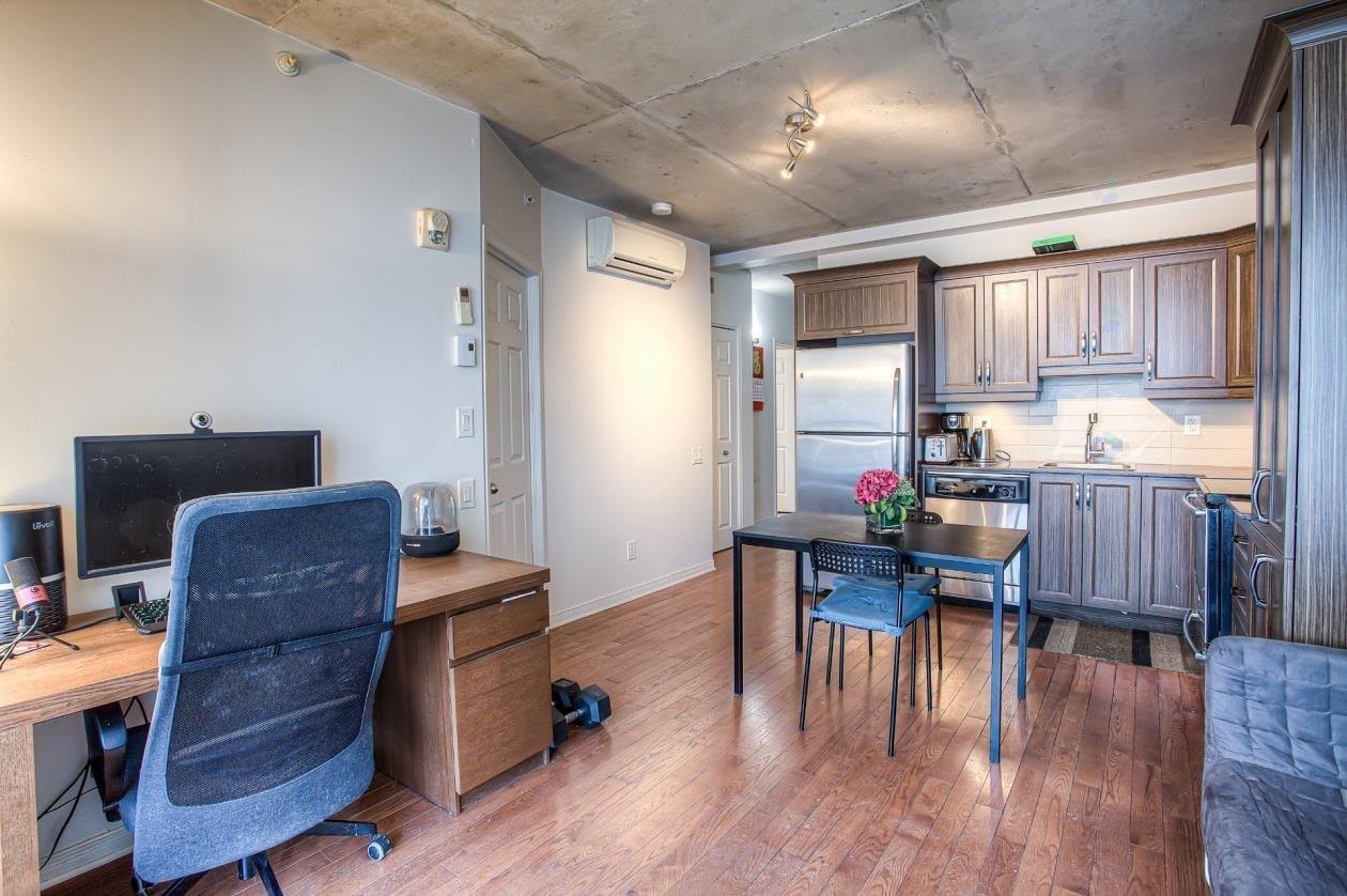 









1235


Rue Bishop

, 901,
Montréal (Ville-Marie),




QC
H3G0A6

