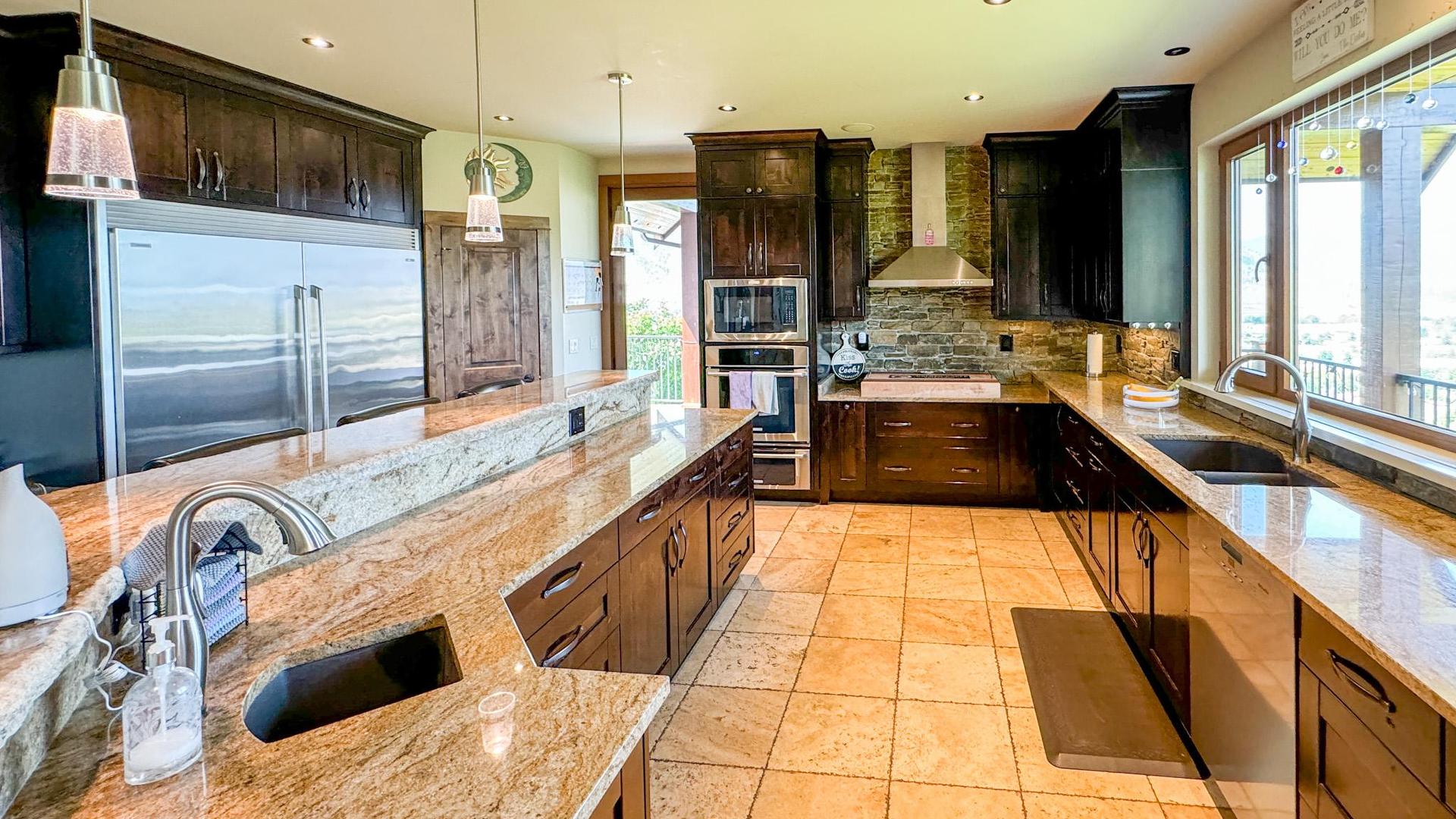 









3175


Valleyview

Road,
Penticton,







BC
V2A 8W8

