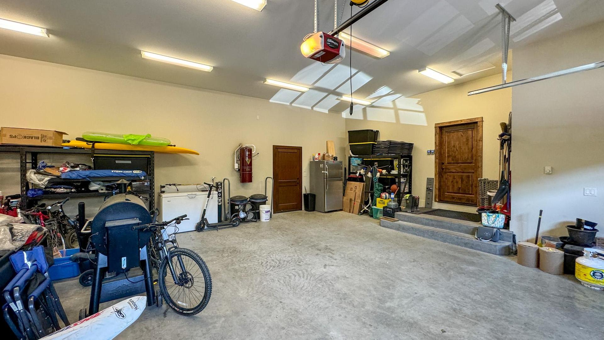 









3175


Valleyview

Road,
Penticton,







BC
V2A 8W8

