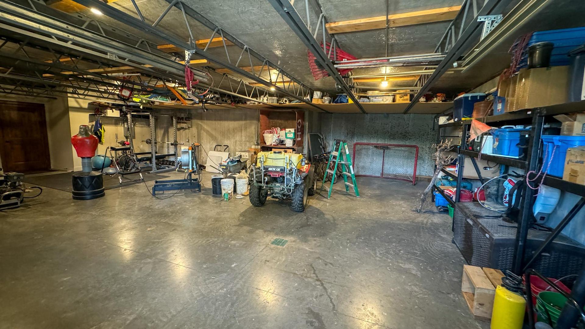 









3175


Valleyview

Road,
Penticton,







BC
V2A 8W8

