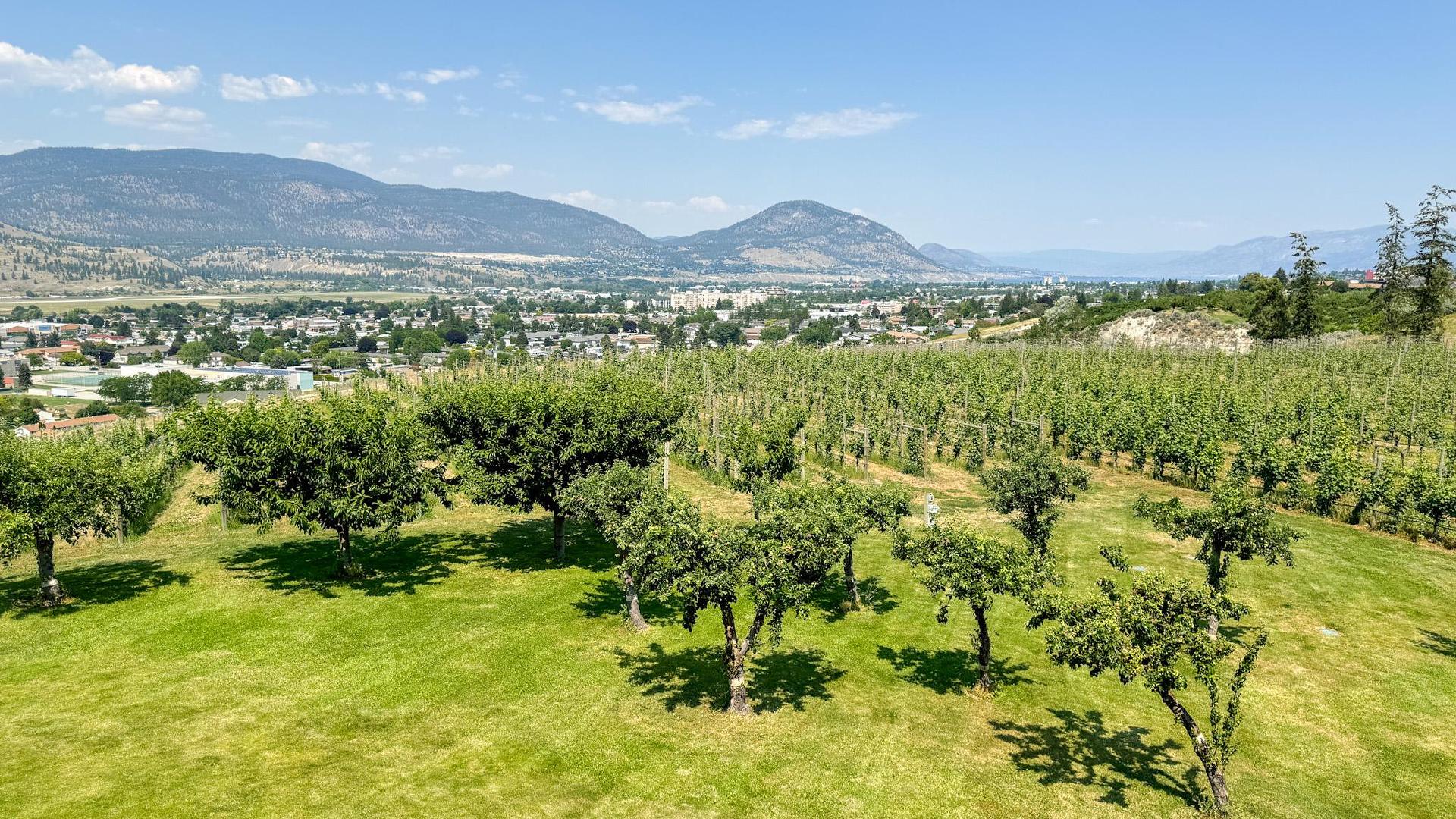 









3175


Valleyview

Road,
Penticton,







BC
V2A 8W8

