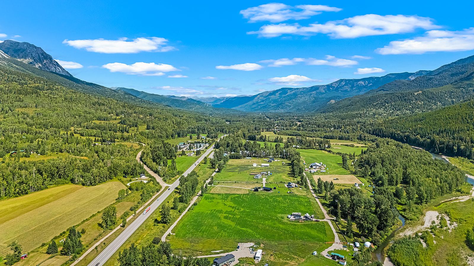 









7015


Stubbs

Road,
Hosmer,







BC
V0B 1M5

