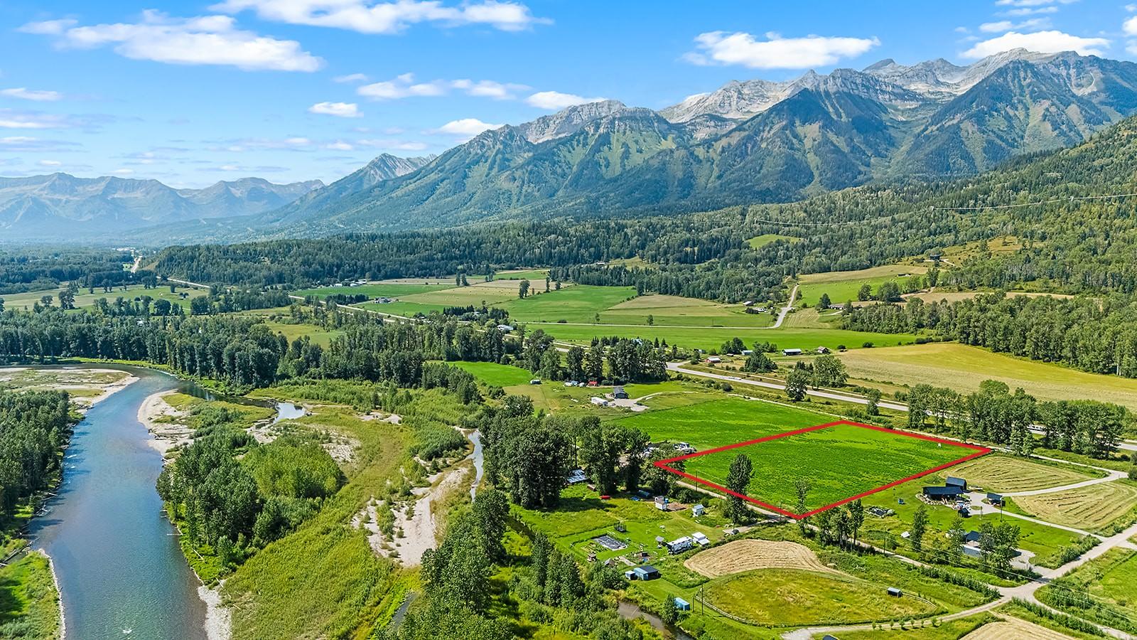 









7015


Stubbs

Road,
Hosmer,







BC
V0B 1M5

