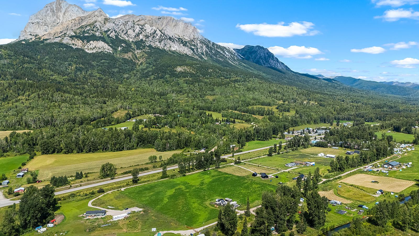 









7015


Stubbs

Road,
Hosmer,







BC
V0B 1M5

