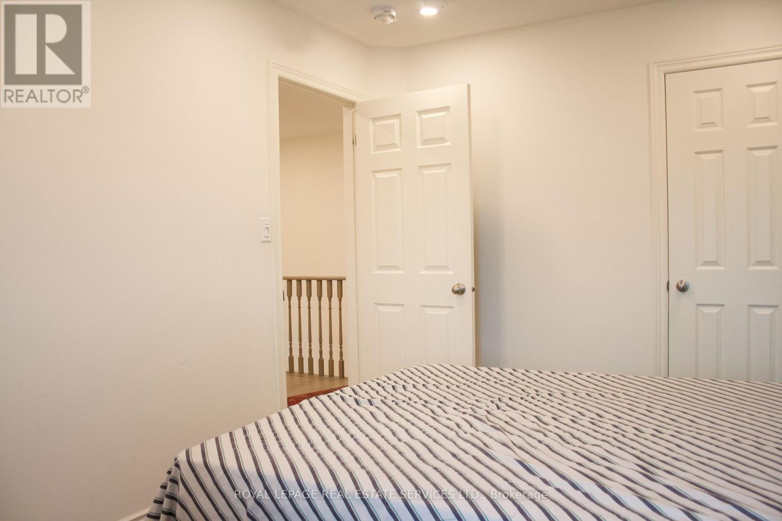 












630 MOCKRIDGE TERRACE

,
Milton,




Ontario
L6T8W1

